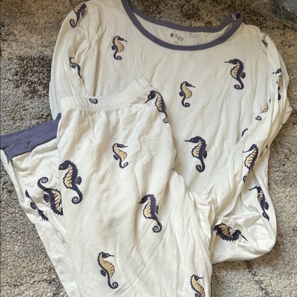 Kyte BABY Cream and Purple Seahorse Pajama Set retired